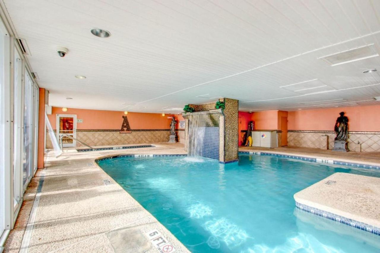 Stunning Oceanfront Views W Pool - Atlantica Towers Condo Миртл-Бич Экстерьер фото
